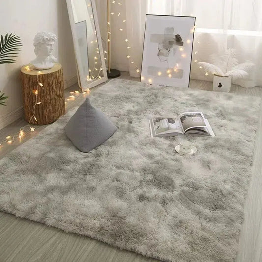 VIKAMA Silk Wool Rug
